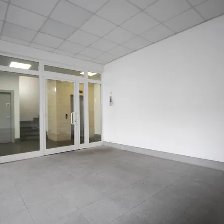 Daire Loft Chic Con Rooftop E Parcheggio Privato A 2 Minuti Dalla Metro A