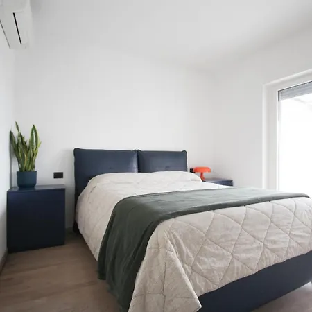 Loft Chic Con Rooftop E Parcheggio Privato A 2 Minuti Dalla Metro A *